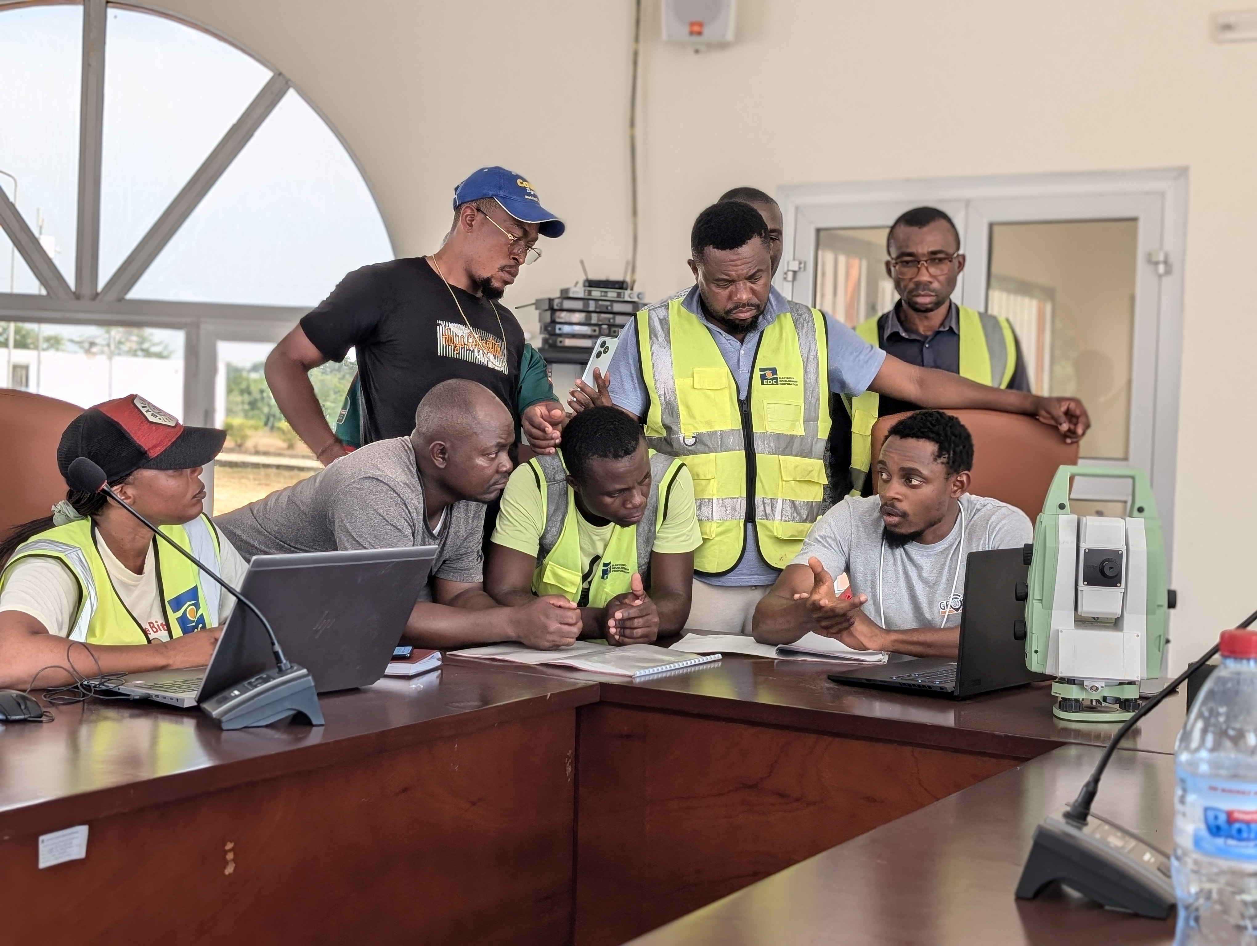 LOM PANGAR DAM MONITORING